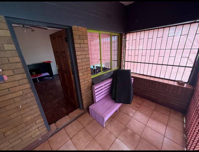 3 BEDROOM HOUSE FOR SALE IN VANDERBIJLPARK CW 6